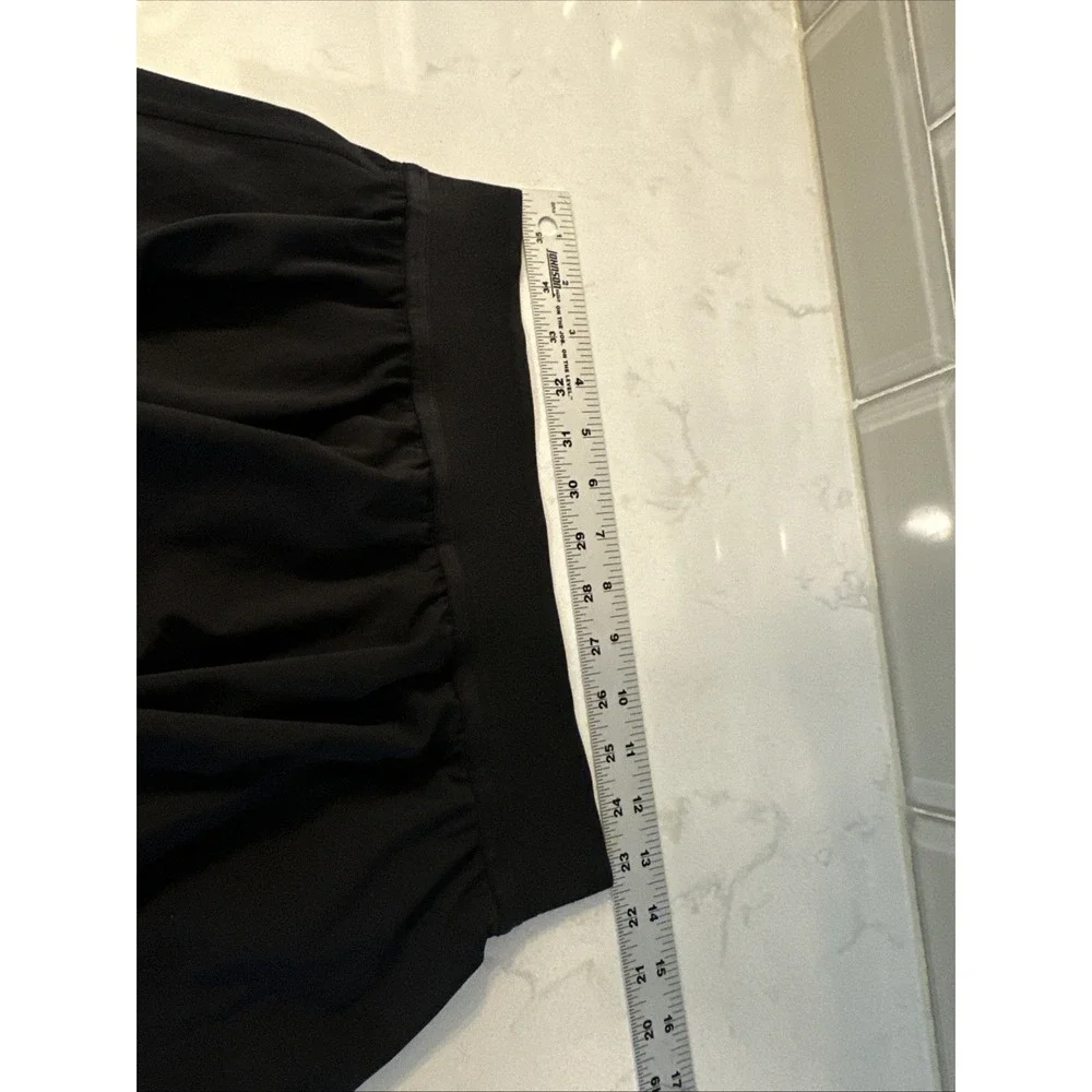Lululemon Womens Court Rival High Rise Skort Size 6 Black Tennis Sport Active